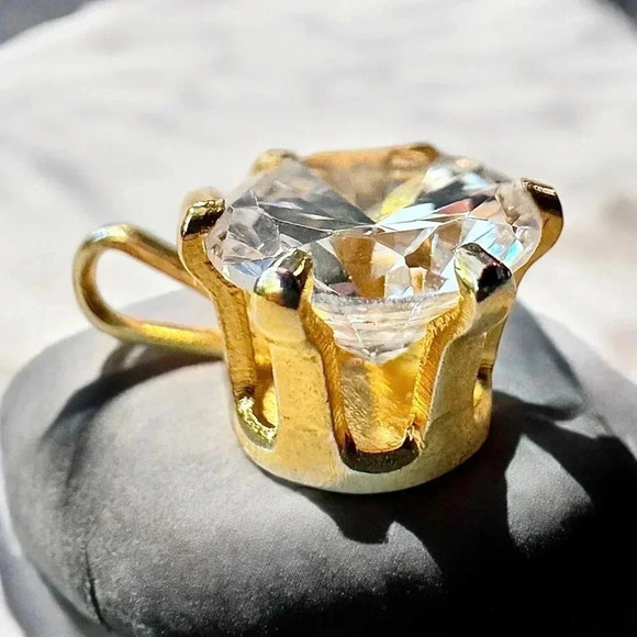 Vintage Estate Crystal Solitaire Pendant - Picture 6 of 9